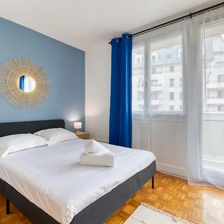 Appartement Eric Joli Renove Avec Double Balcons *