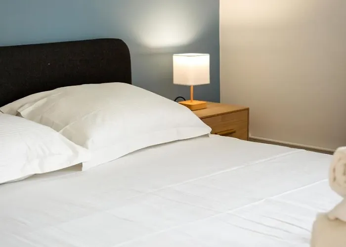 Eric Joli Renove Avec Double Balcons * Rouen