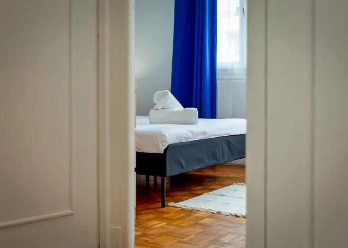 Appartement Eric Joli Renove Avec Double Balcons